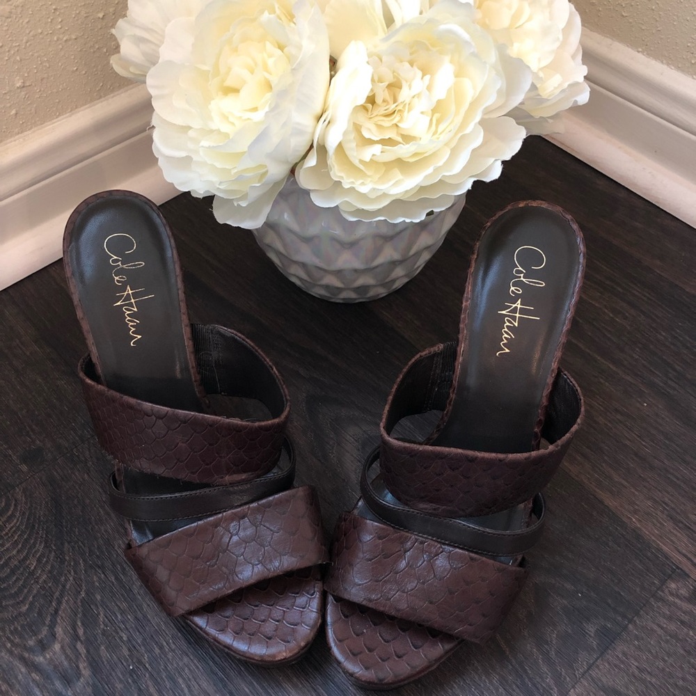 Cole Haan Women's Brown Textured Slide Sandals